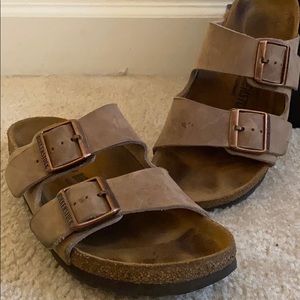 Arizona Oiled Leather Tobacco Brown Birkenstocks